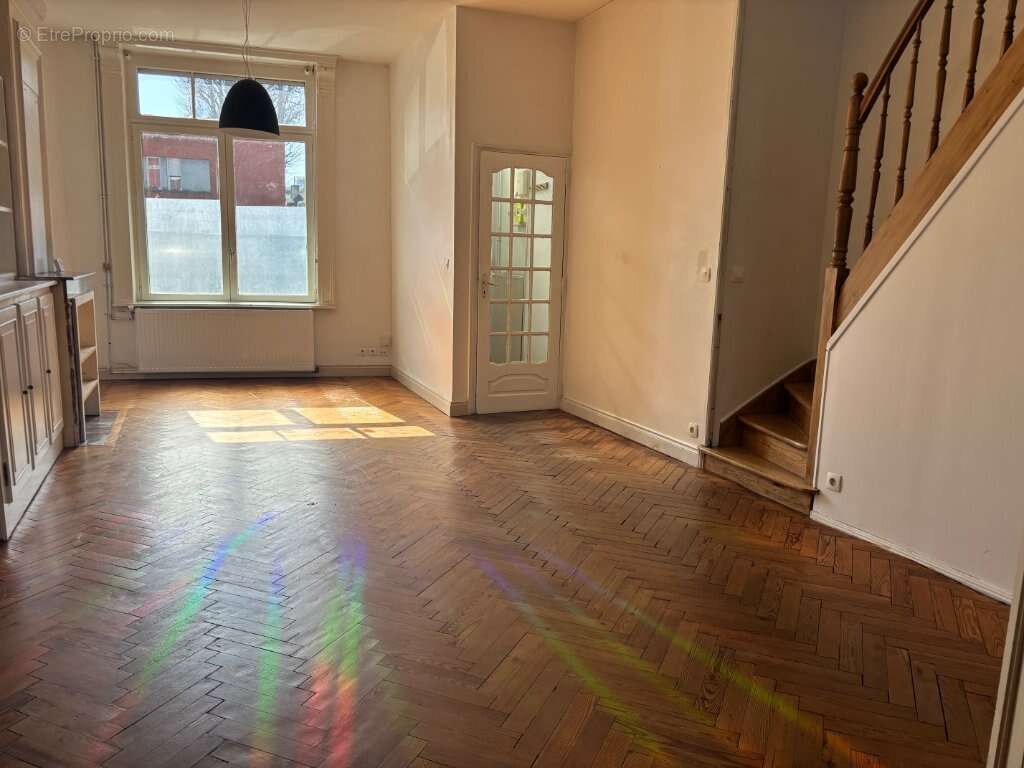 Maison à LA MADELEINE