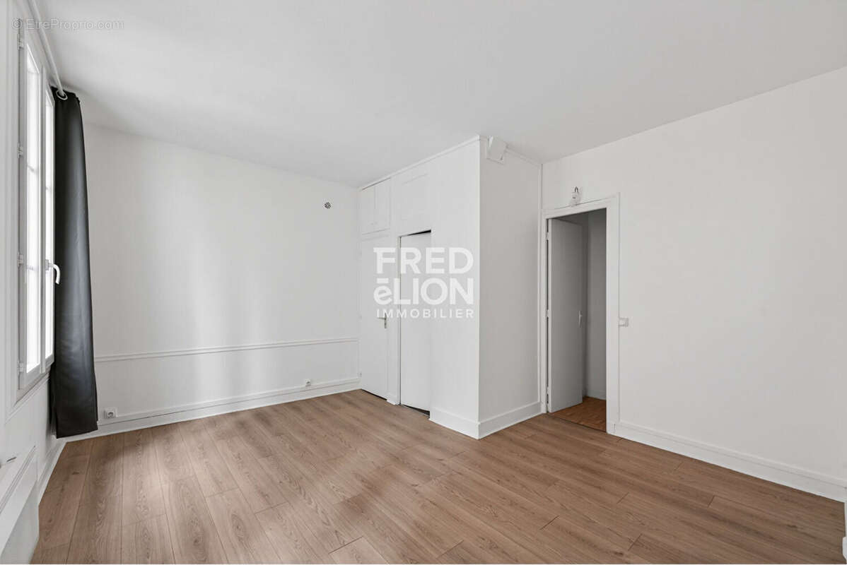 Appartement à PARIS-20E