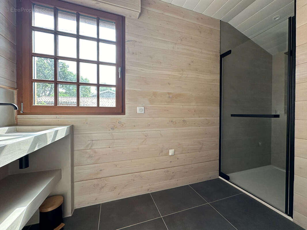 Maison à LE BOUSCAT