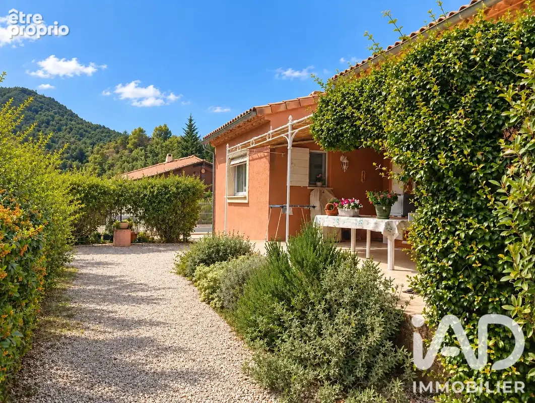 Photo 1 - Maison à BUIS-LES-BARONNIES
