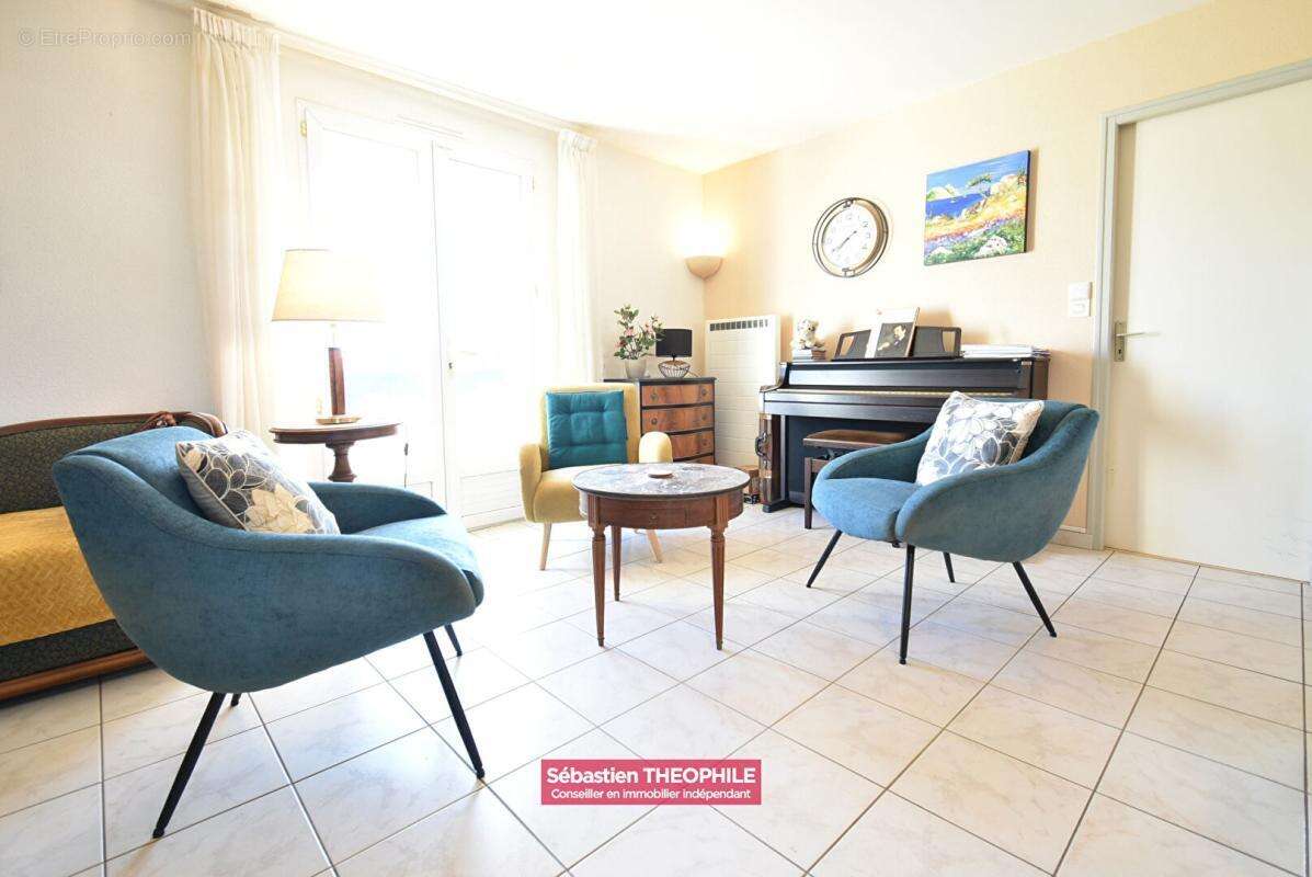 Maison T3 avec grand garage - Centre-bourg L'Aiguillon-sur-Vie - photo 4
