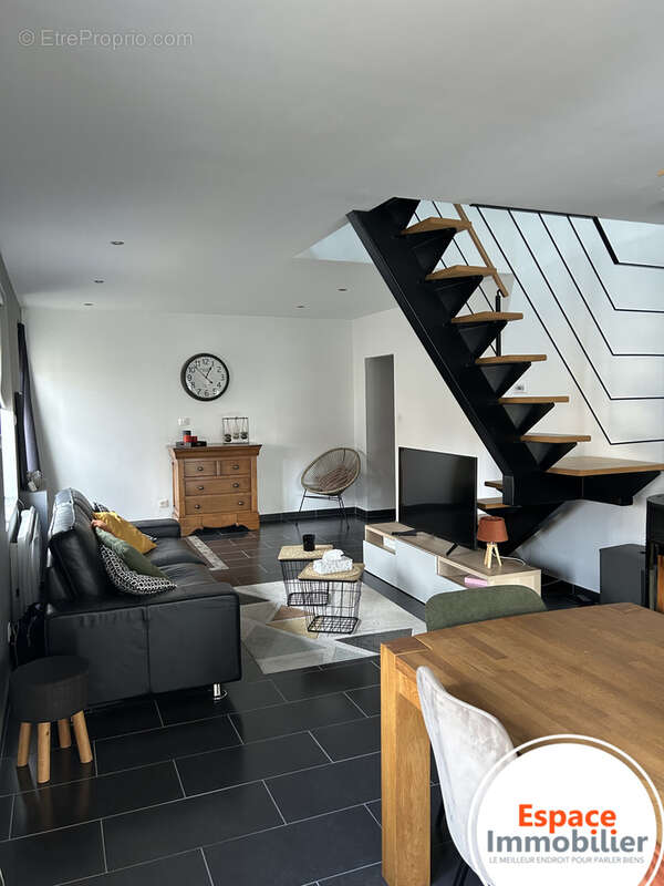 Maison à WAVRECHAIN-SOUS-FAULX