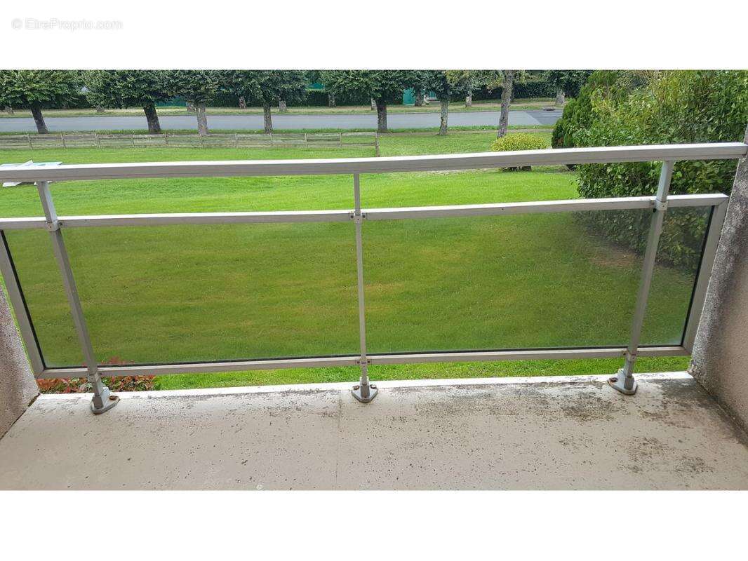 Appartement à LA ROCHE-POSAY