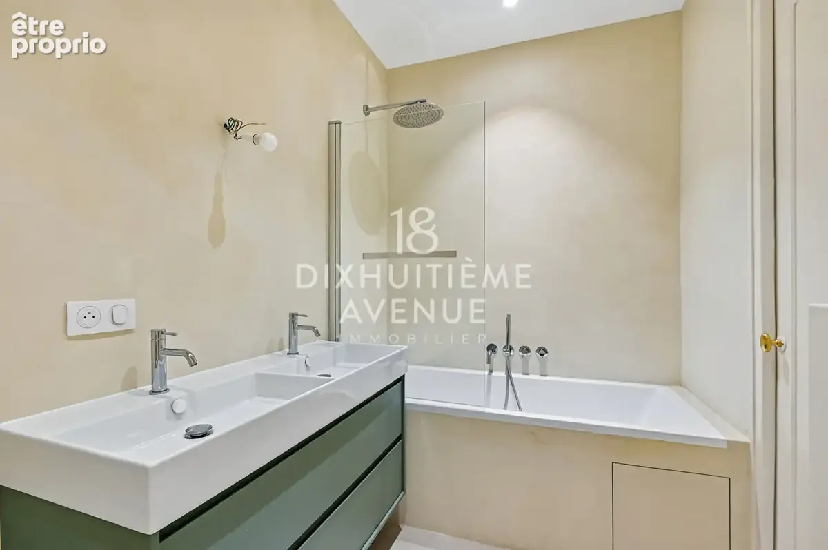 Rue Brunel - 108m²- Appartement familial rénové - photo 8