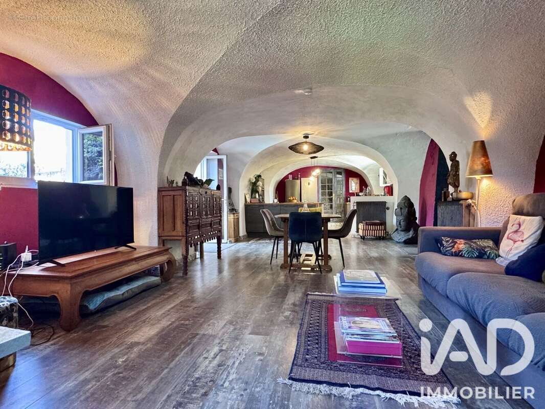 Maison 130 m² à Saint-Christol-Les-Ales  - photo 9