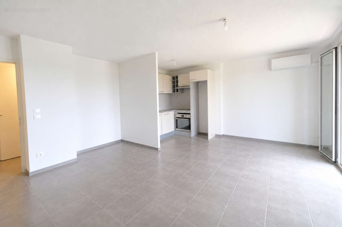 Appartement à COLOMIERS