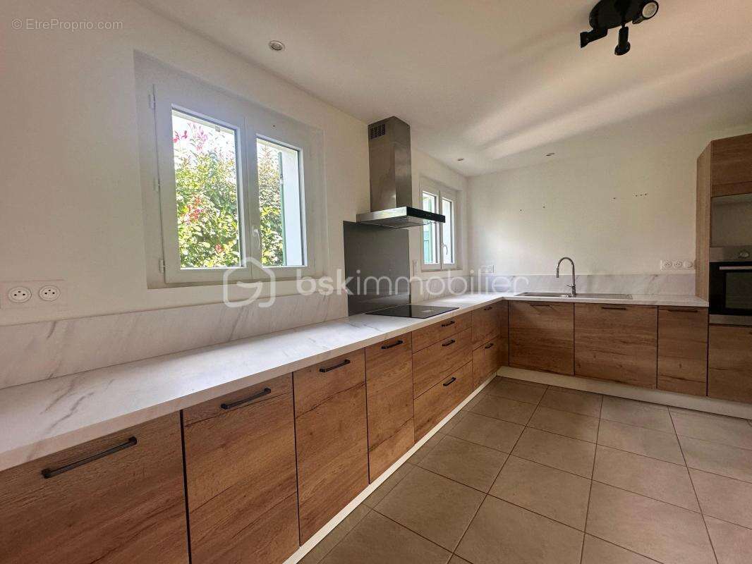 Maison à BARBAZAN-DEBAT