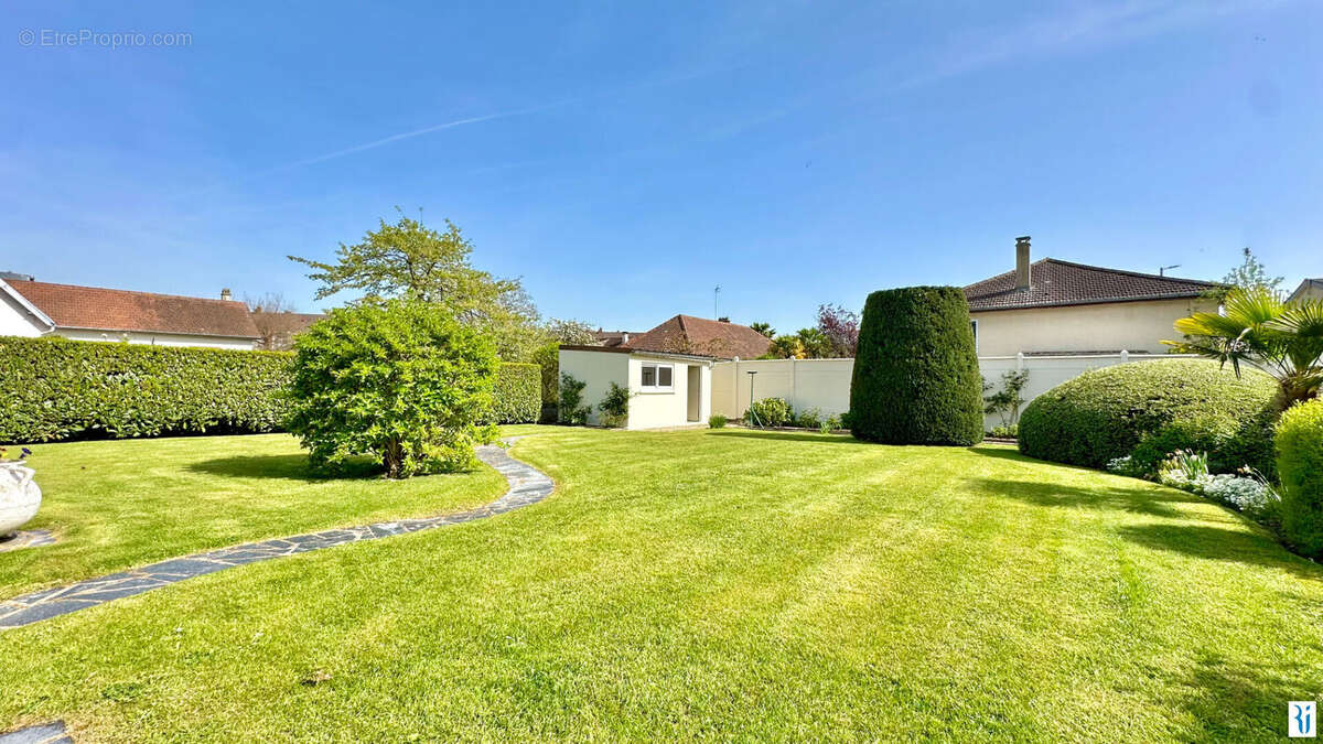 Maison à LE GRAND-QUEVILLY