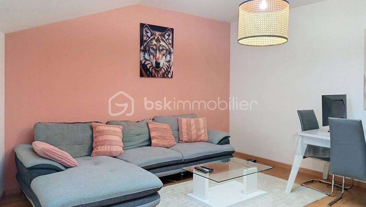 Appartement à RIVES