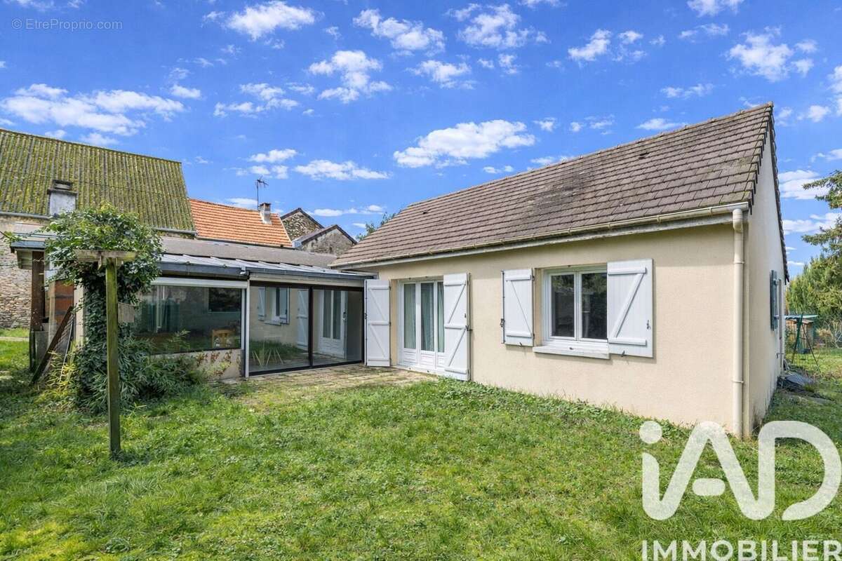 Photo 2 - Maison à GRIGNY