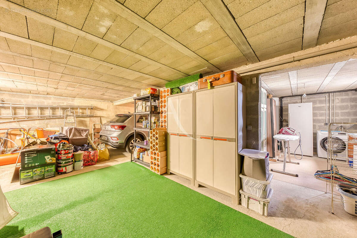 Maison à VILLIERS-SUR-MARNE