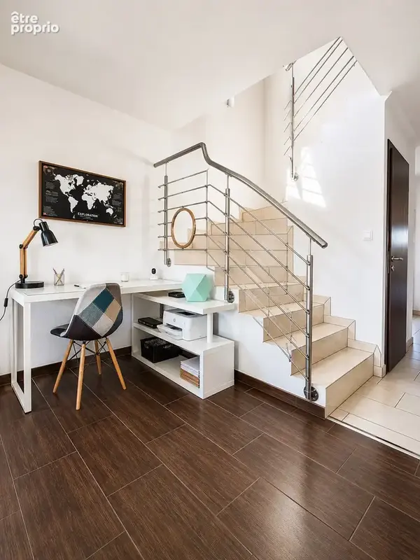 Maison 5 pièces de 138 m2 sur 8 ares - photo 6