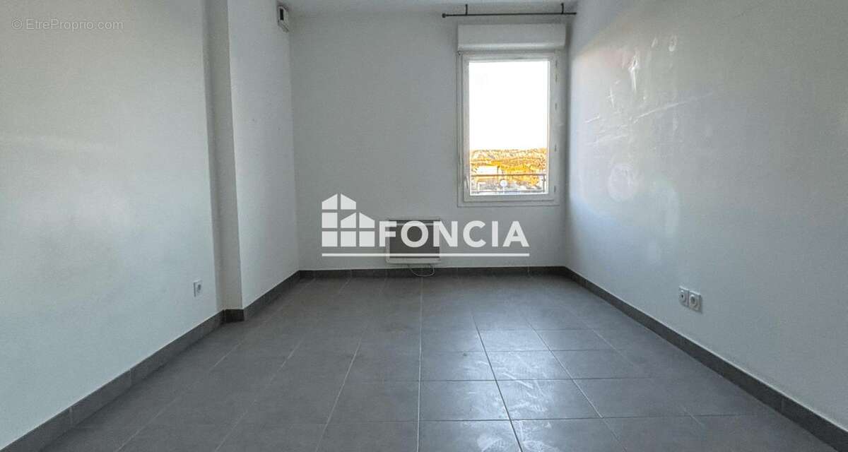 Appartement à MARSEILLE-13E