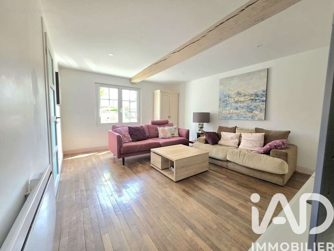 Photo 3 - Maison à CHARMONT-SOUS-BARBUISE