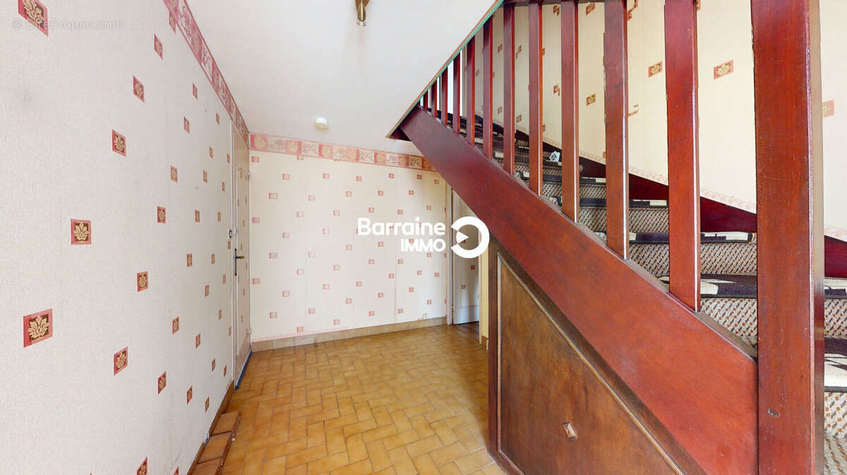 A vendre lannilis maison t5 96m²  3 chambres garage jardin - photo 8