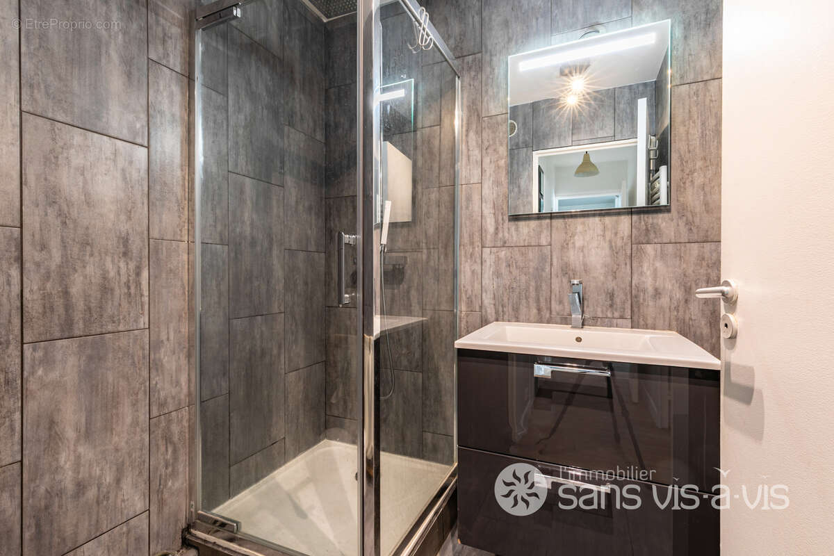 Appartement à SURESNES