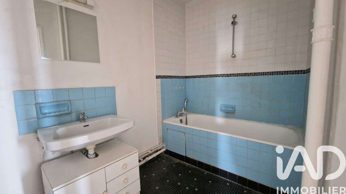Photo 8 - Appartement à LE BLANC-MESNIL