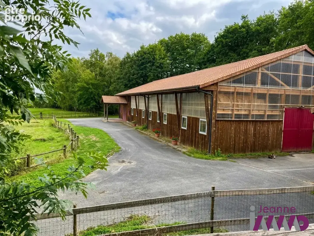 Maison 7 pièces 280 m² à vendre à Belfort (90000) - photo 3