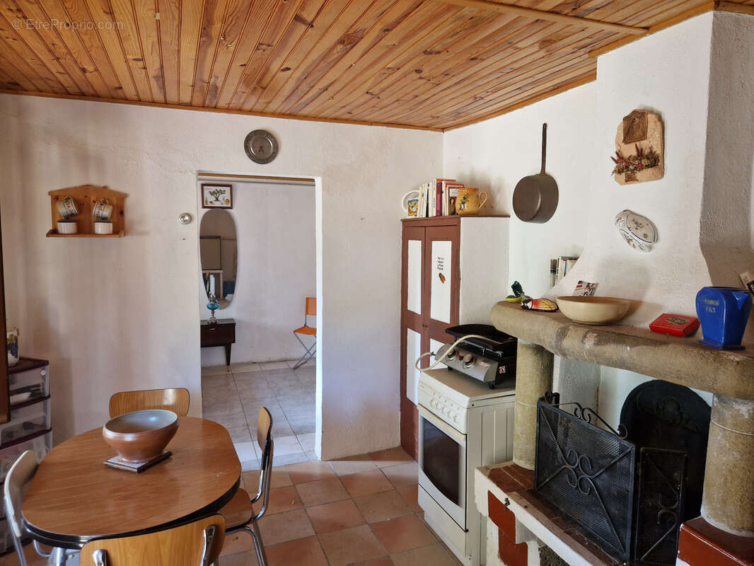 Exclusivite flayosc cabanon de loisirs avec terrain - photo 9