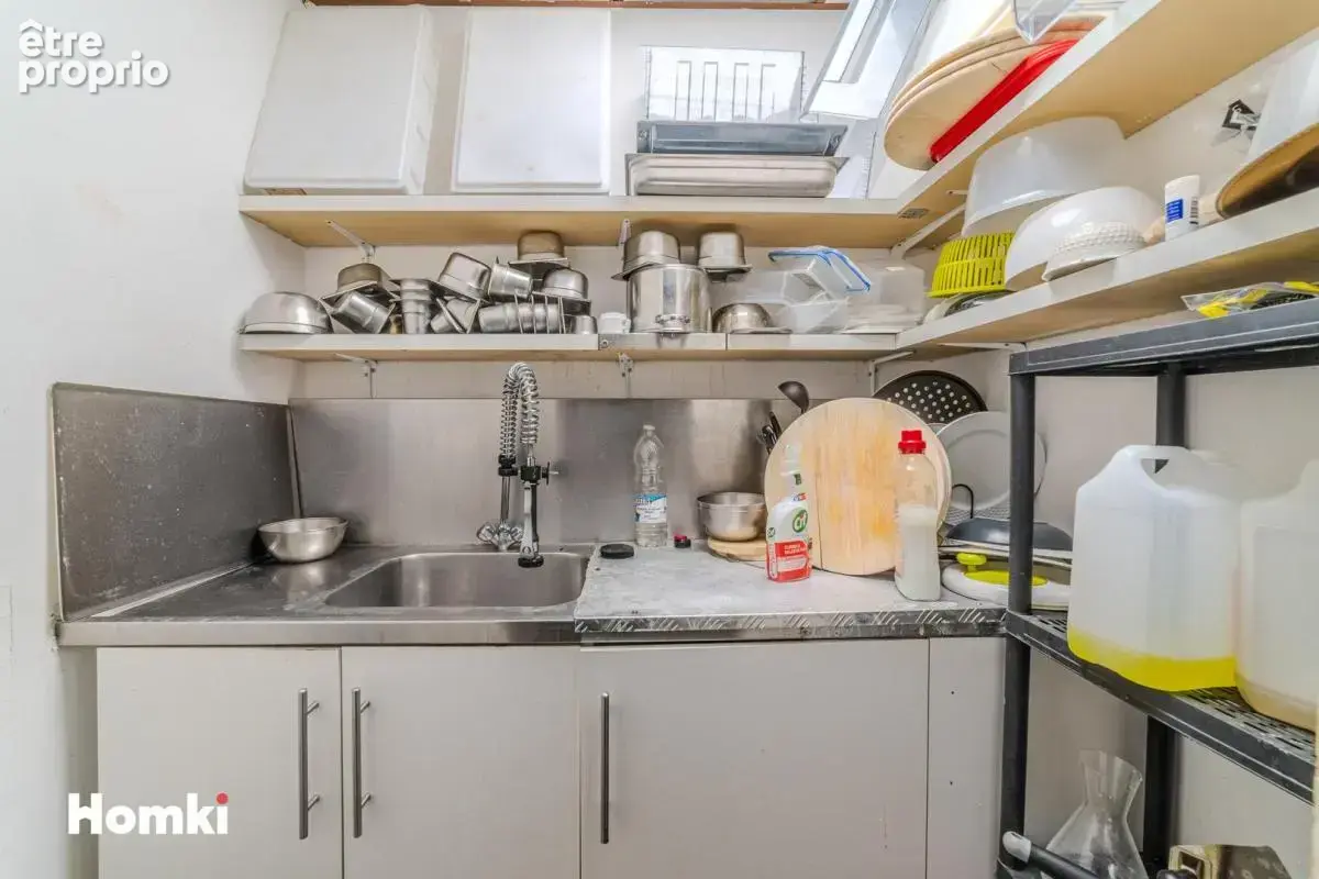 Local commercial T5 de 130m²  Bon rendement - photo 9