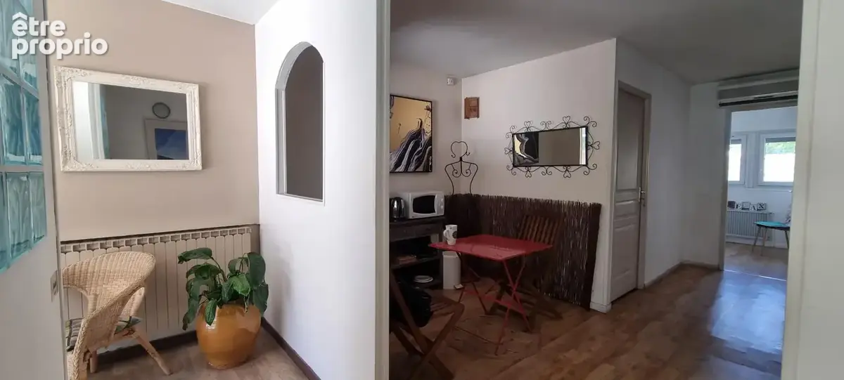 Aix Ouest – Local 74 m² – Loyer 863 € HT – Parking – Bail 2029 - photo 5