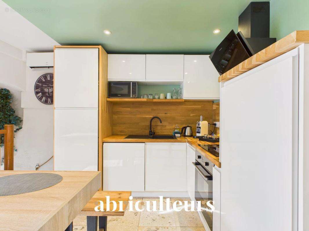 GRANS (13450) - Maison de village T4 rénovée - photo 5