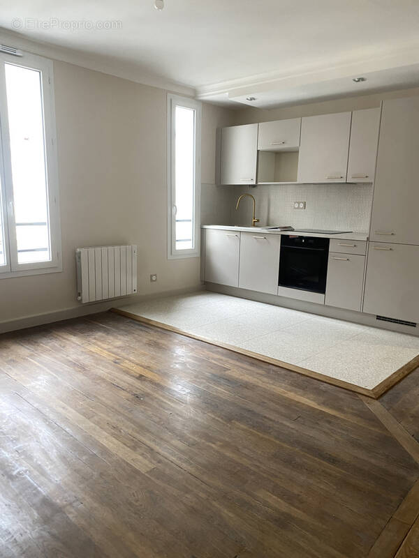 Appartement à LEVALLOIS-PERRET