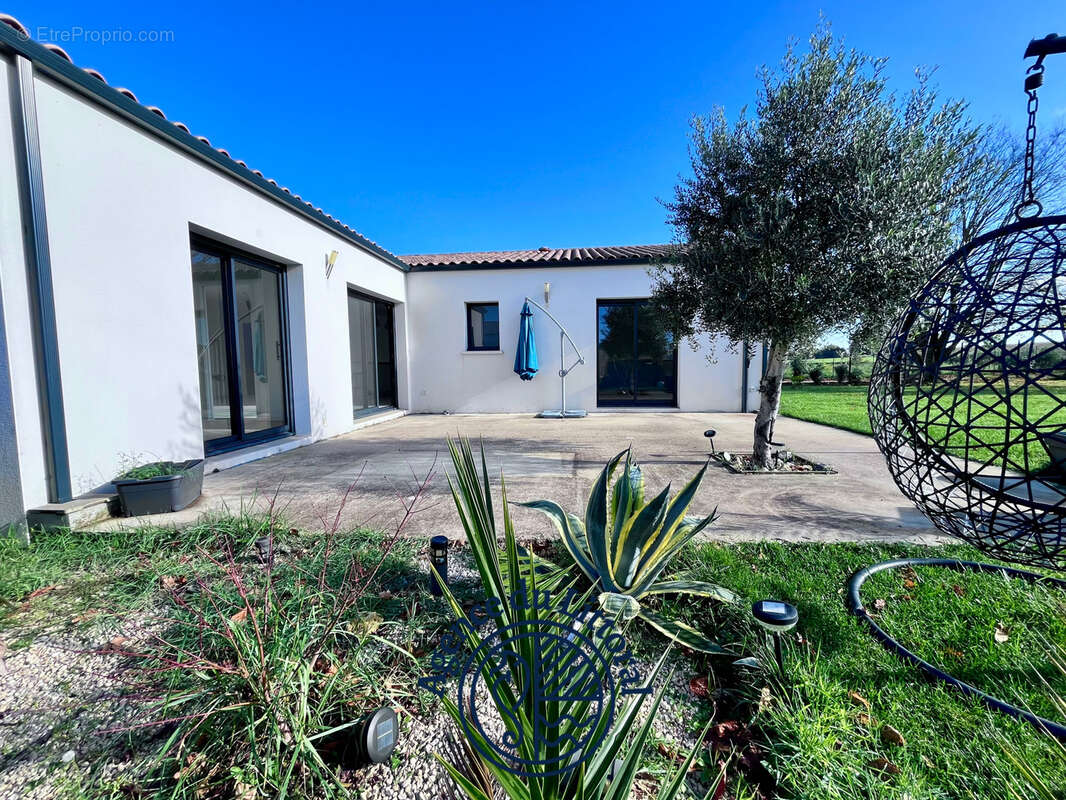 Maison à SAINT-ANDRE-DE-LIDON