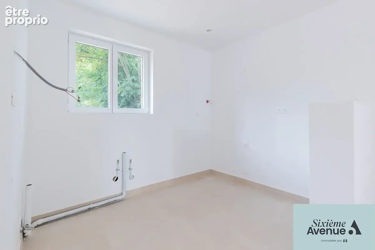 Maison de plain pied disposant de deux chambres proche RER - photo 8