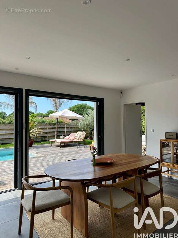 Photo 9 - Maison à TOSSE