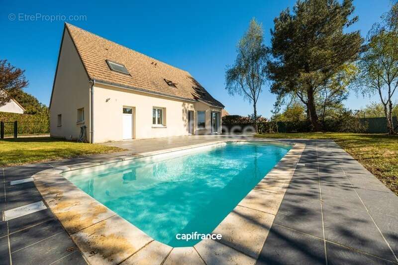 Maison à ARNAGE