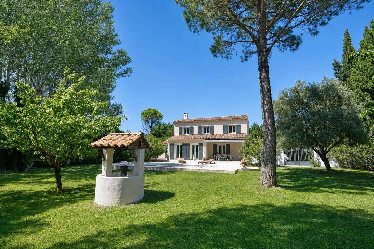 Maison de 6 pièces de 153,72 m² à Vedène - photo 15