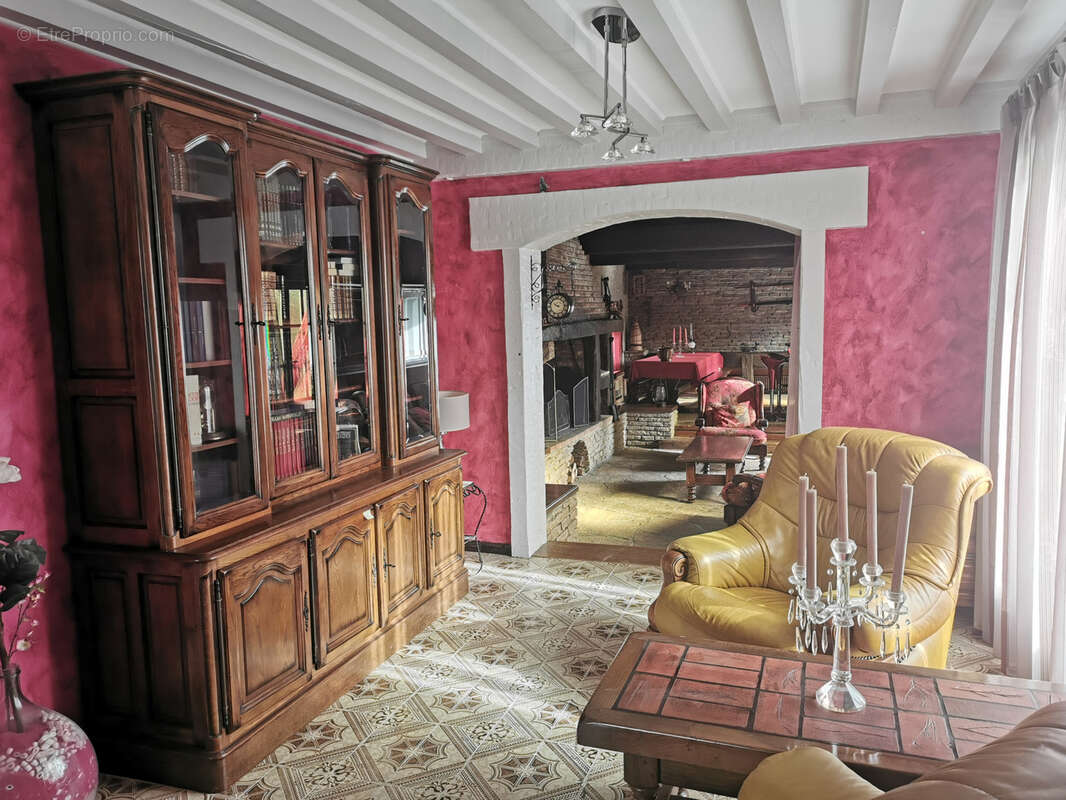 Maison à SAINT-BAUDILLE-DE-LA-TOUR