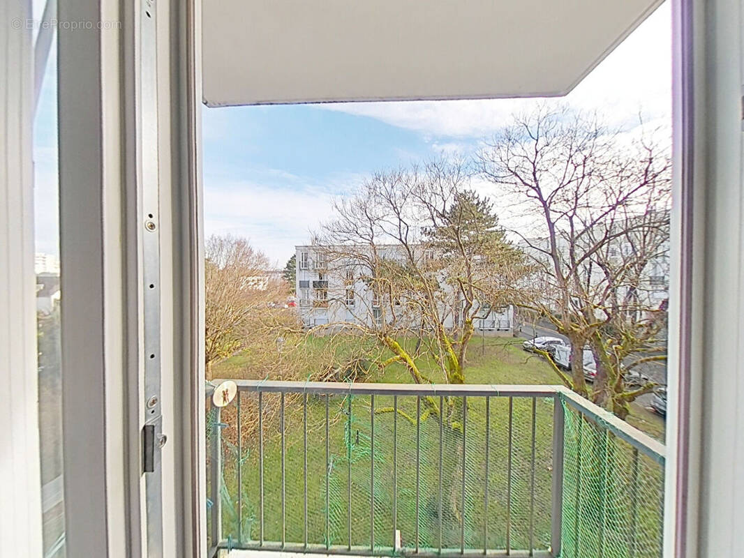 Appartement à JOUE-LES-TOURS