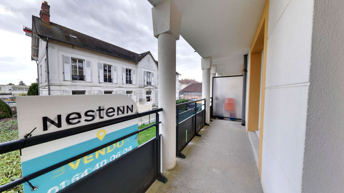 Appartement à ROISSY-EN-BRIE