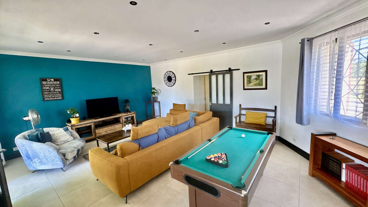 Maison à ALTHEN-DES-PALUDS