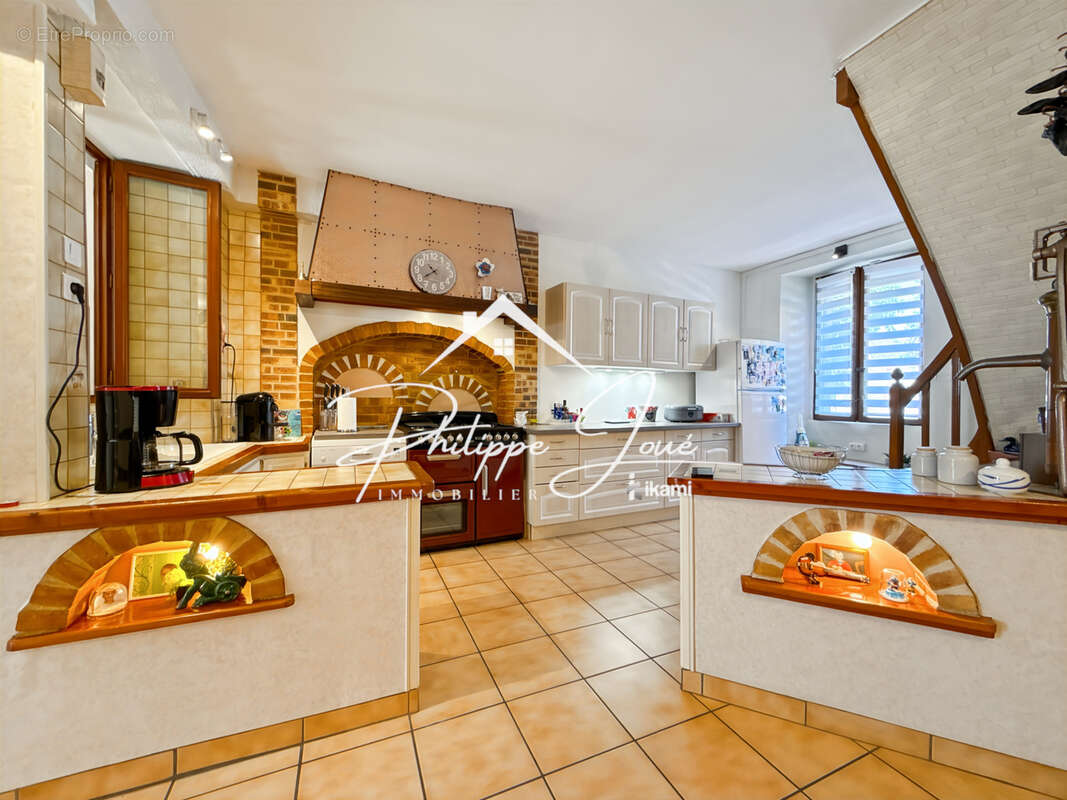 Maison à PONT-SUR-VANNE