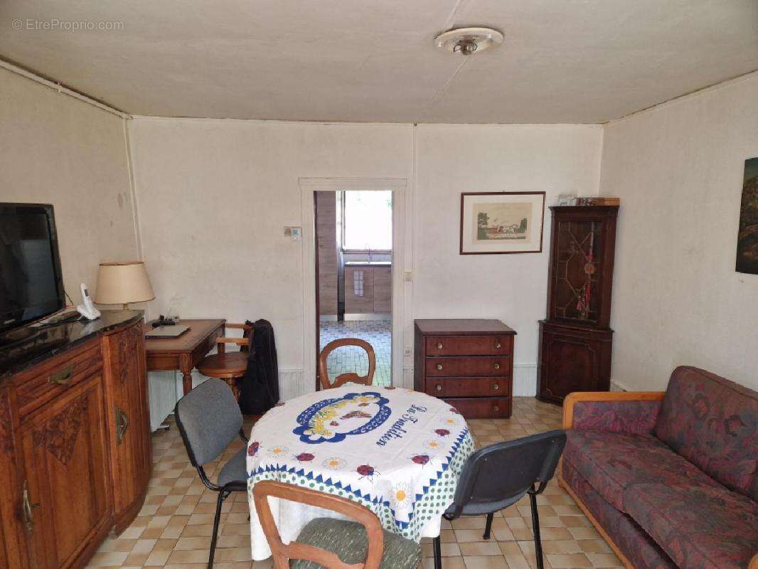 Maison à LA LANDE-SUR-EURE