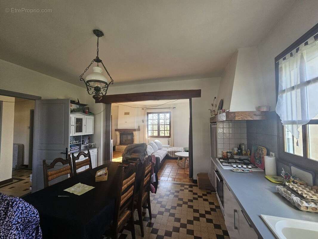Maison à CAPDROT