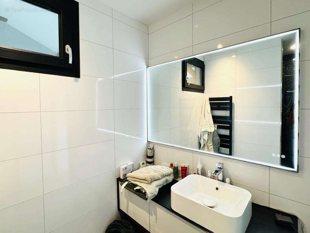 Appartement à CHATILLON