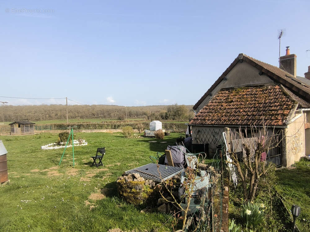 Maison à TAMNAY-EN-BAZOIS