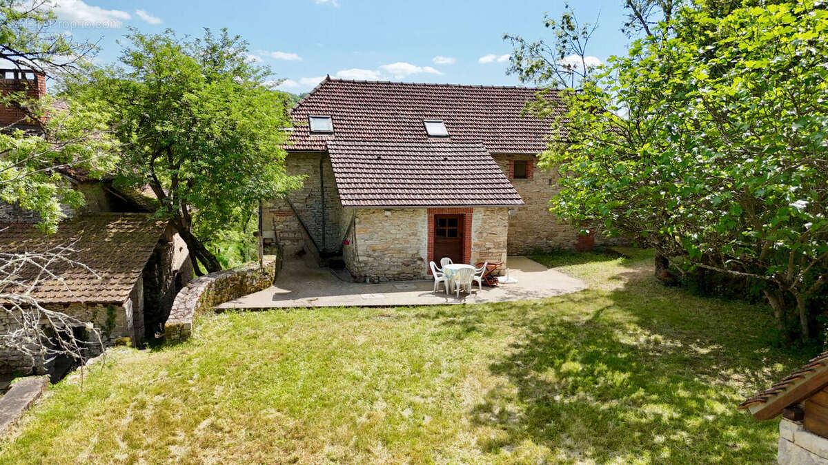 Maison Larroque-toirac 5 pièce(s) 185 m2 - photo 11