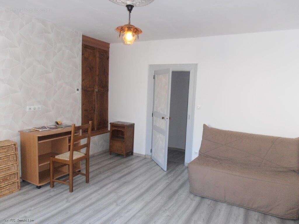 Maison à SAUZE-VAUSSAIS