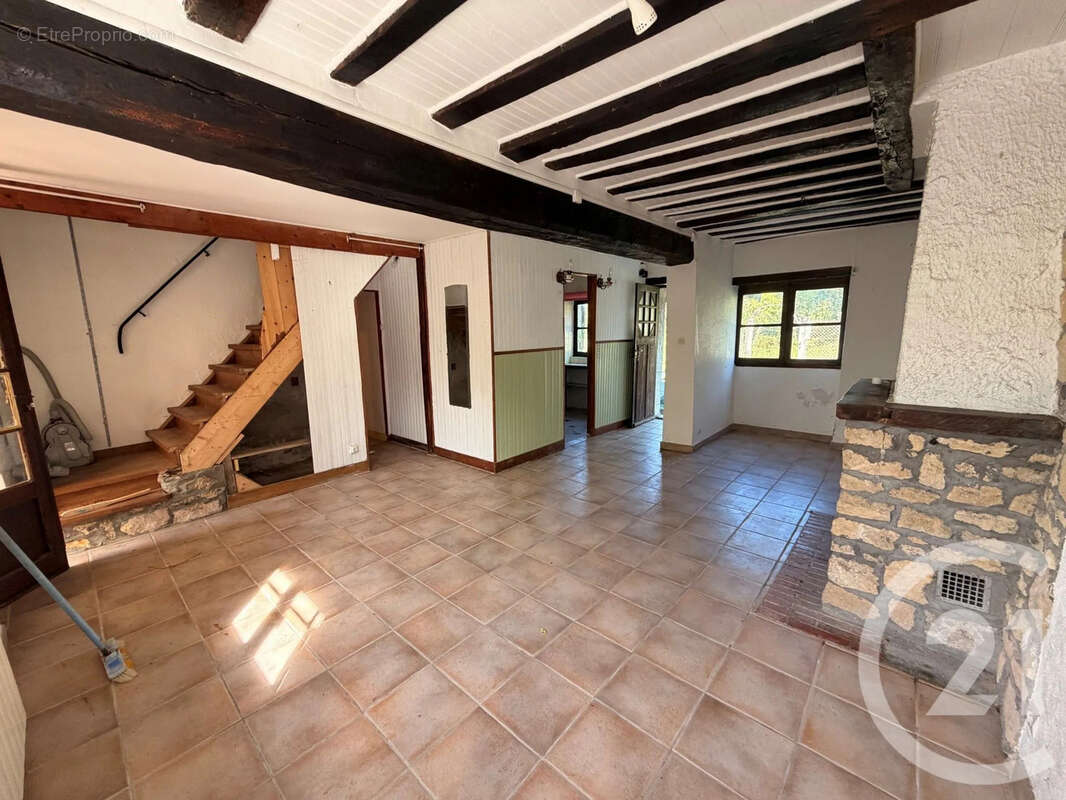 Maison à BUSSY-LA-PESLE