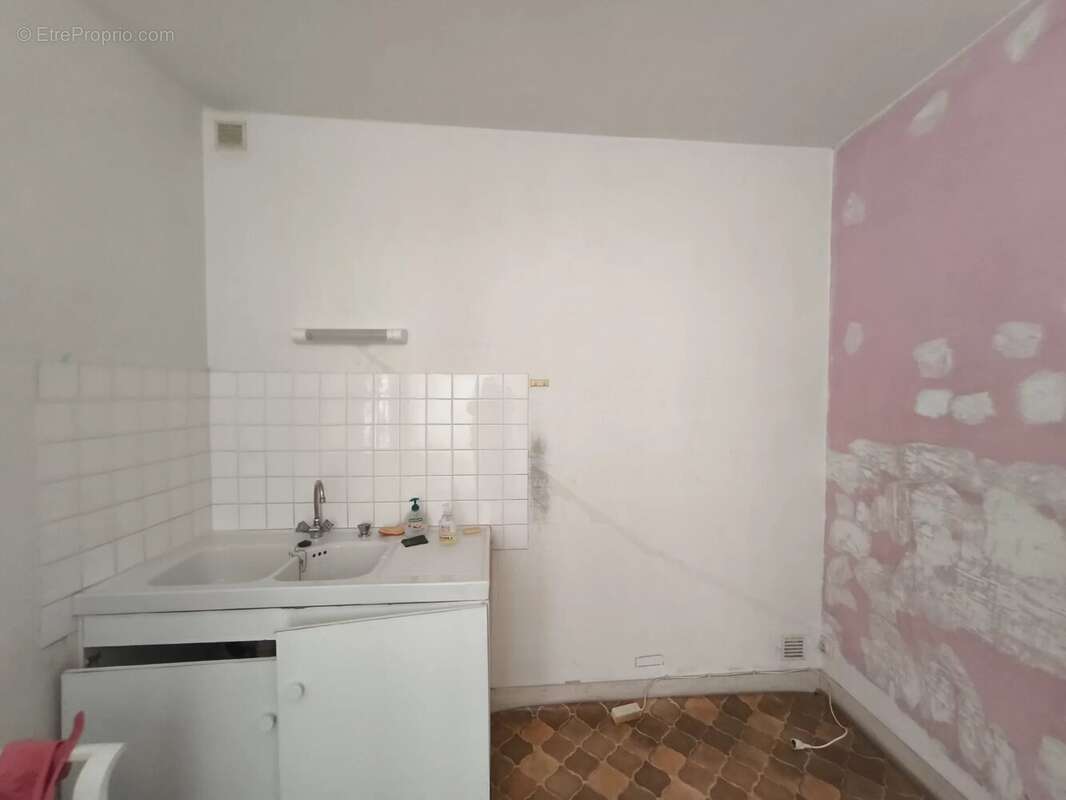 Maison à SAINT-JUNIEN