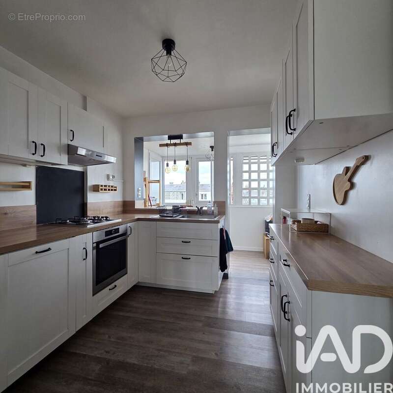 Appartement 84 m² à Tours  - photo 4