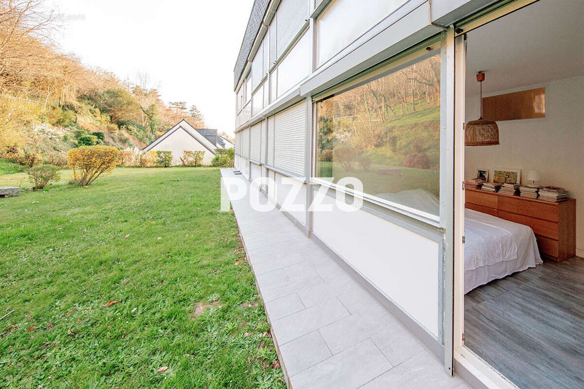 Appartement à JULLOUVILLE