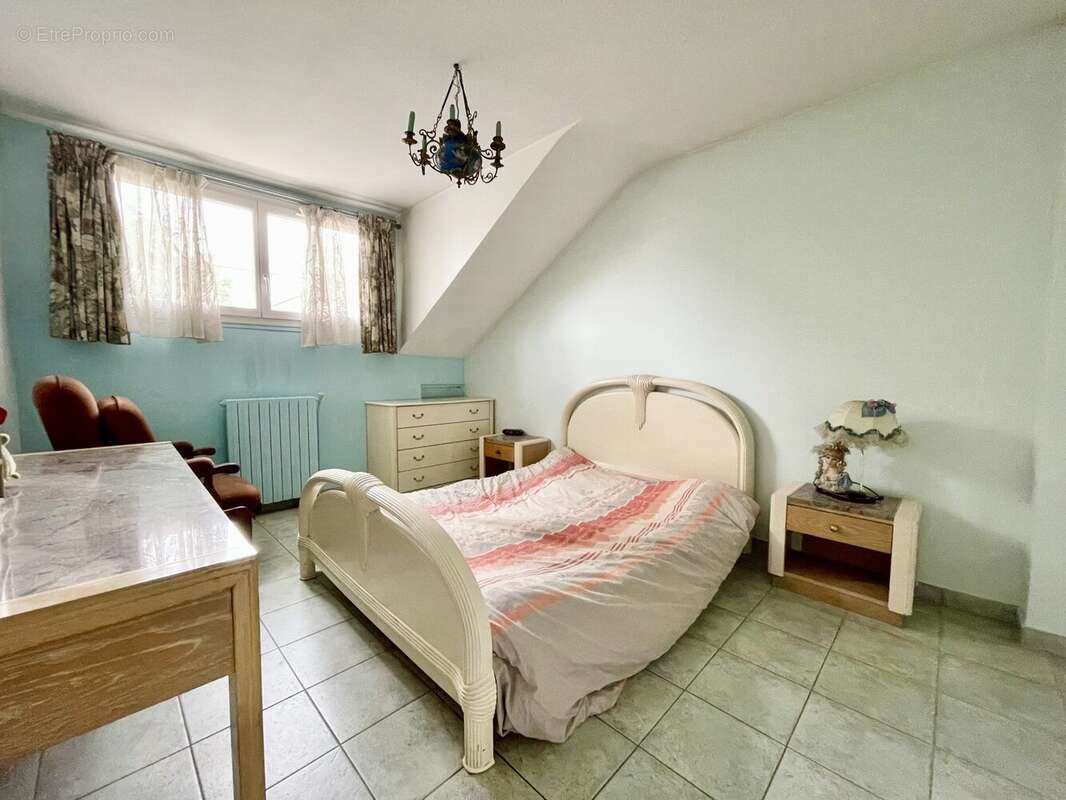 Maison à NEUILLY-PLAISANCE
