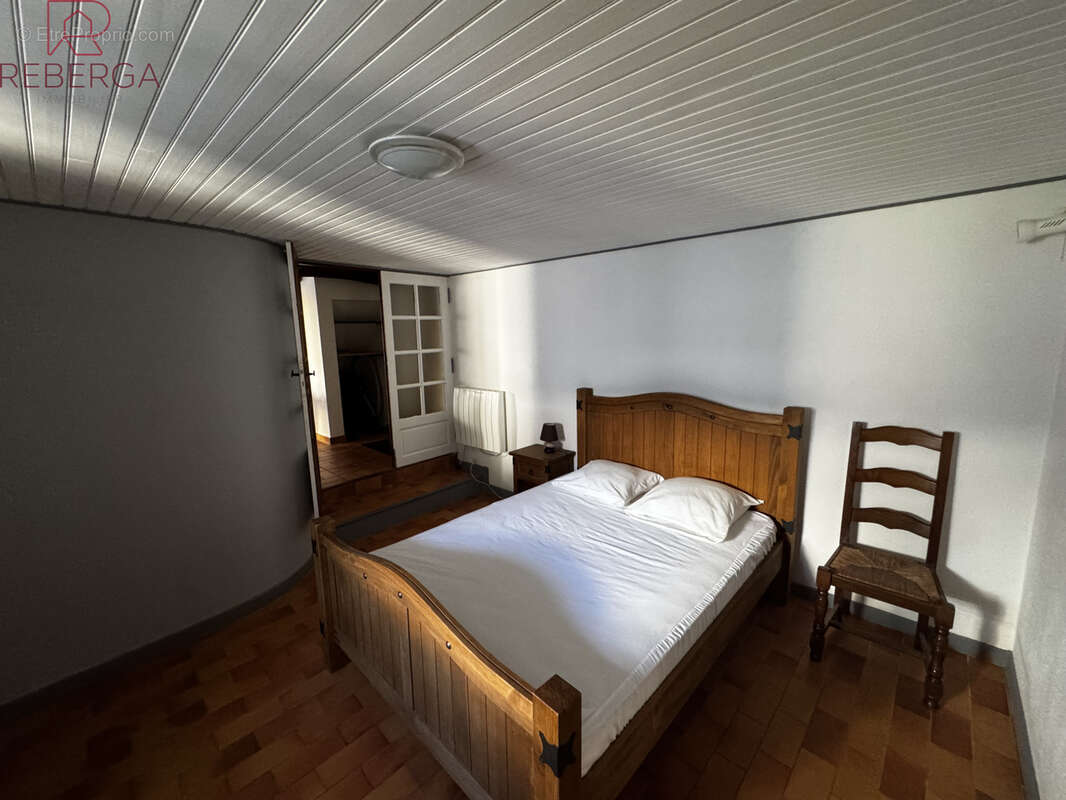 Maison 96 m² à Mazamet  - photo 9