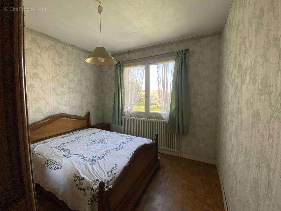 Maison à ROSNY-SUR-SEINE